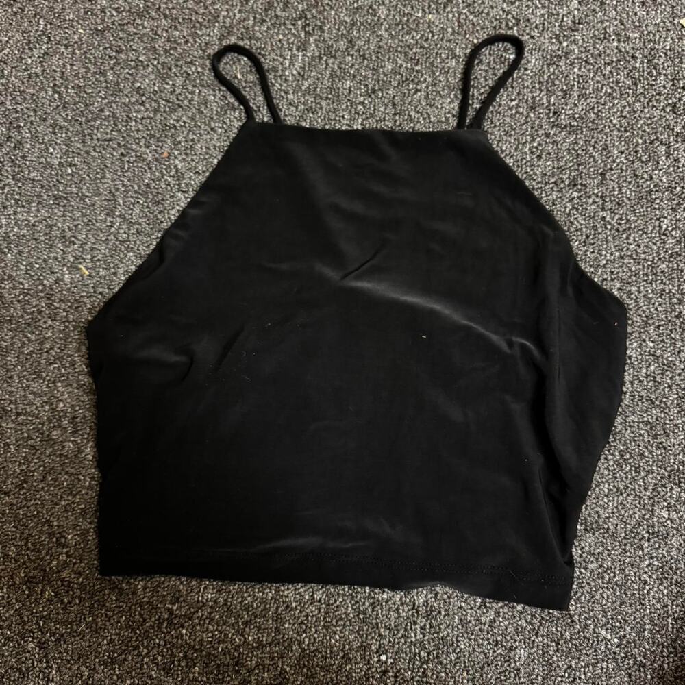 Fashion Nova Black Lace-Back Crop Top – Size XS/S